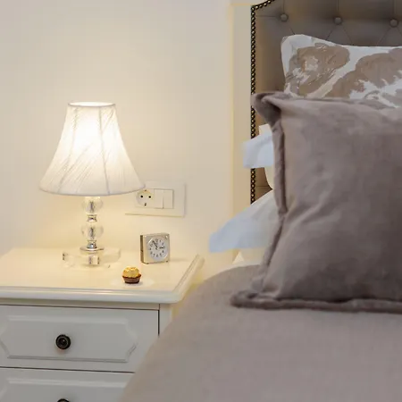 Priska Heritage (adults Only) Split