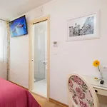 Priska Heritage (adults Only) בית הארחה