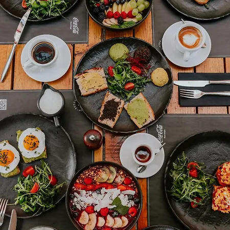בית הארחה Priska Heritage (adults Only) 4*