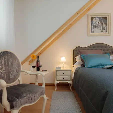 Priska Heritage (adults Only) בית הארחה ספליט