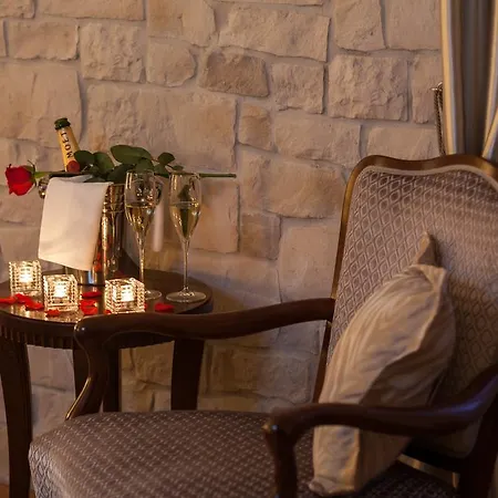 בית הארחה Priska Heritage (adults Only) ספליט