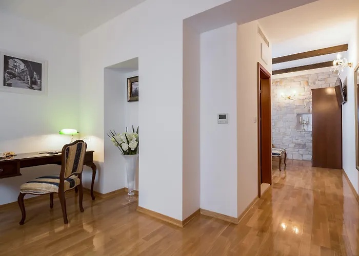 Priska Heritage (adults Only) Maison d'hôtes Split