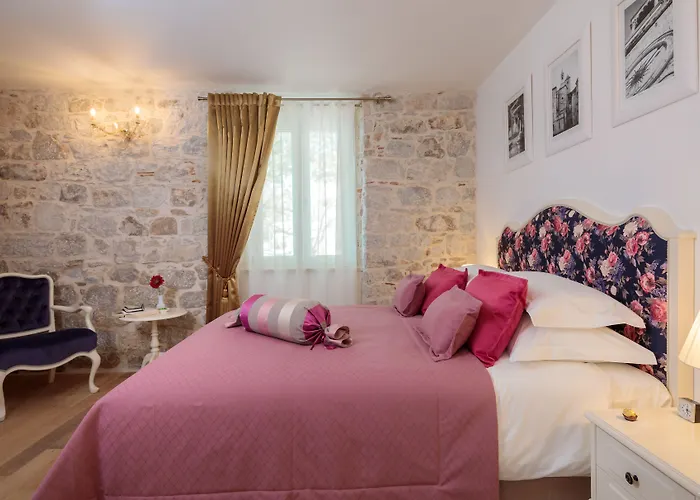 Priska Heritage (adults Only) בית הארחה ספליט