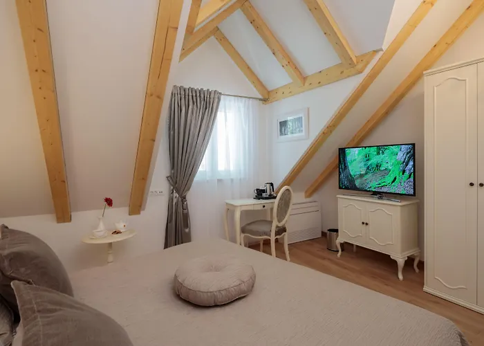 Priska Heritage (adults Only) בית הארחה ספליט