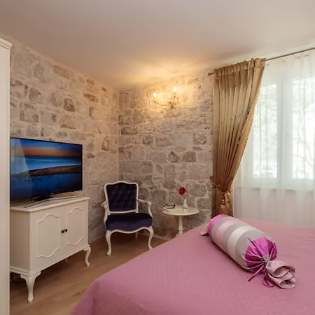 Priska Heritage (adults Only) Guest house 4*